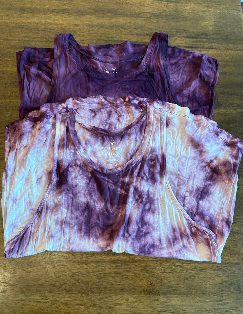 American Eagle Soft & Sexy Flowy Tank Pair Women’s Size M